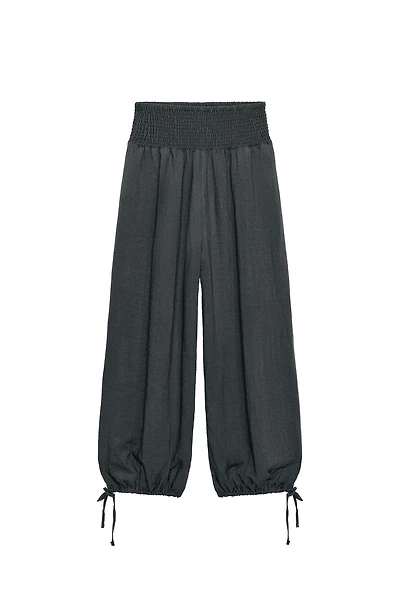 ELASTIC WAIST BAGGY PANTS