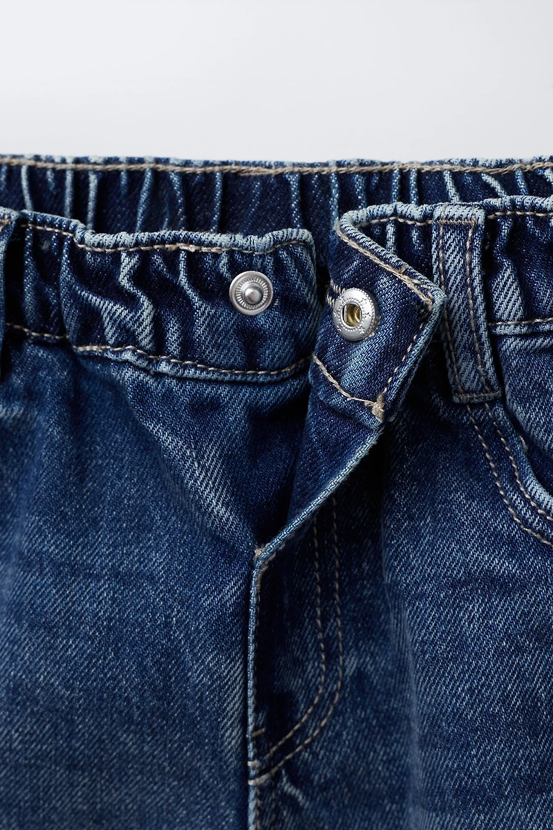 BARREL PLEATED JEANS