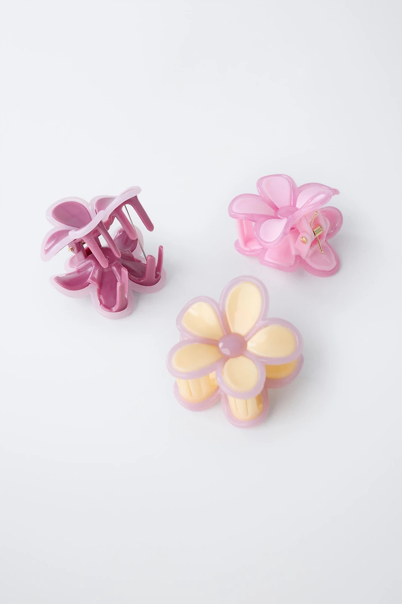 LOT DE TROIS PINCES FLEUR