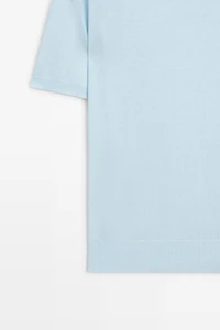 Short-sleeve fine-knit sweater