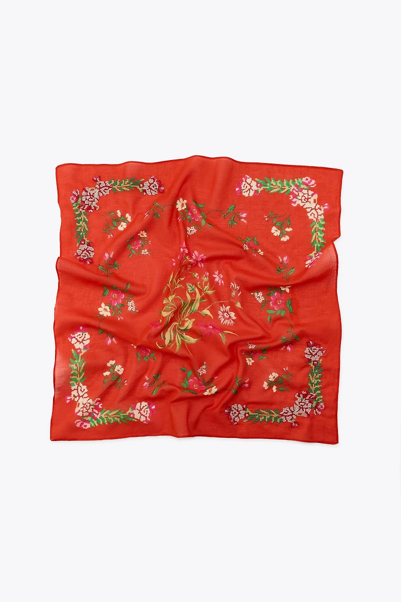 FOULARD EN COTON BRODÉ