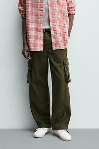 PANTALON CARGO COUPE DÉCONTRACTÉE