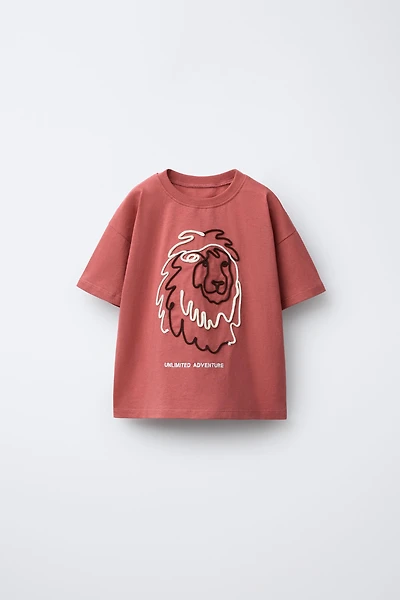 EMBROIDERED LION T-SHIRT