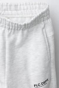 PANTALON DE JOGGING À INSCRIPTION