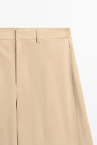 Long suede leather Bermuda shorts