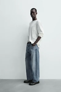 BOOTCUT FIT JEANS