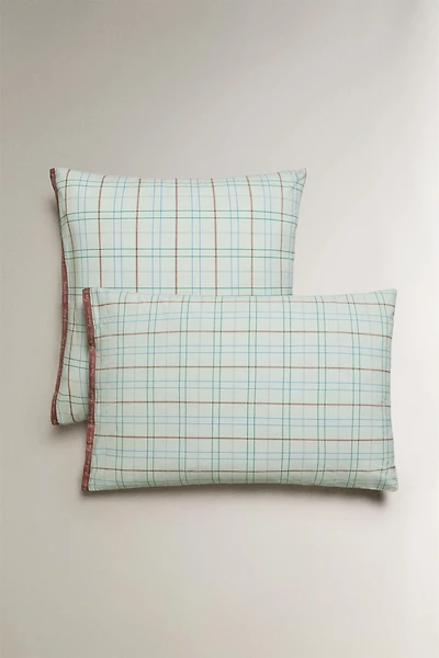 KIDS' GREEN PLAID PILLOWCASE