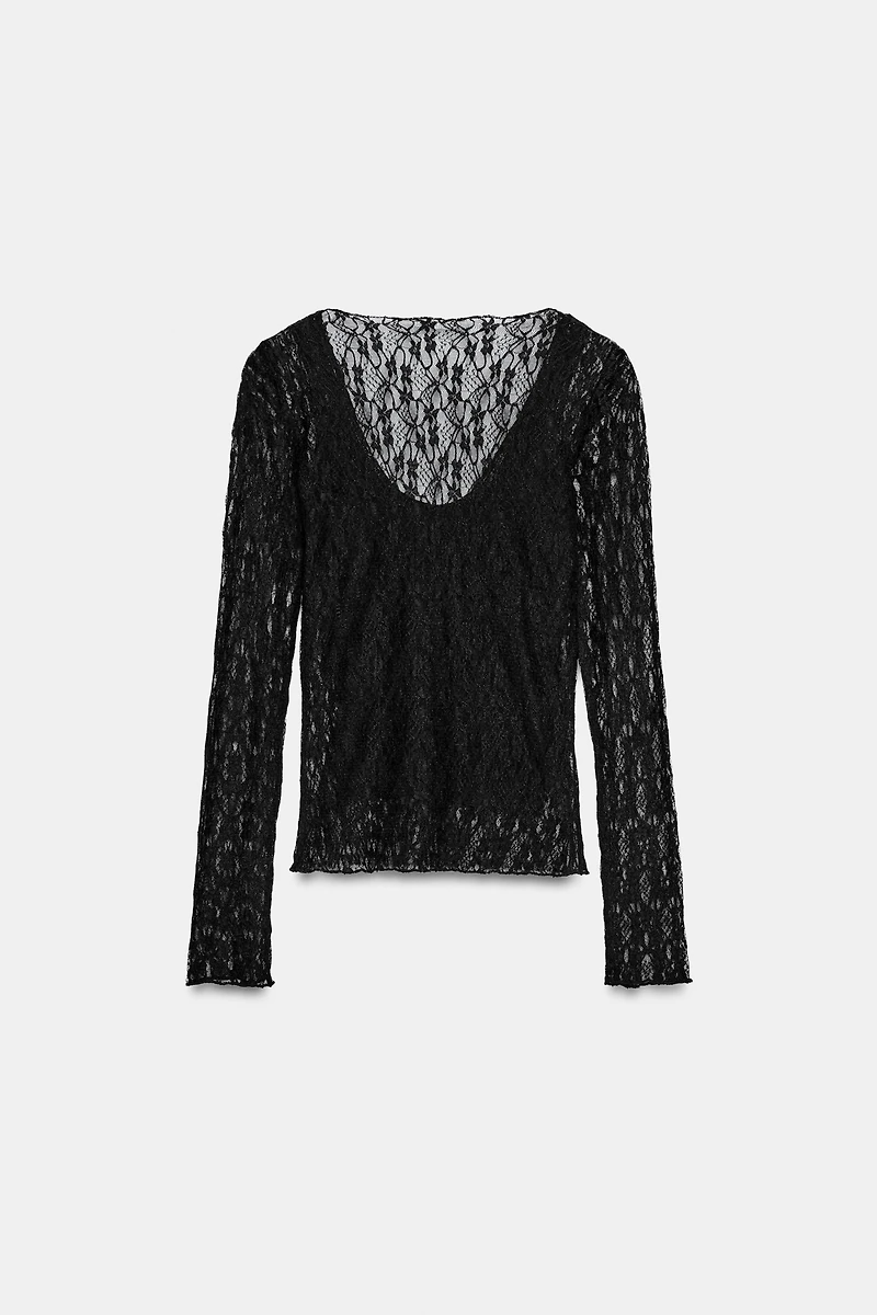 LACE EFFECT DOUBLE TOP