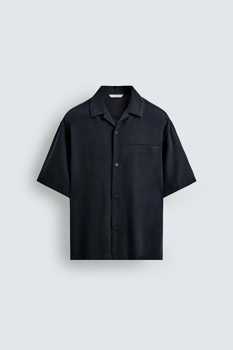 RELAXED FIT FLOWY SHIRT