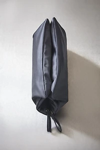 SATEEN WASH BAG
