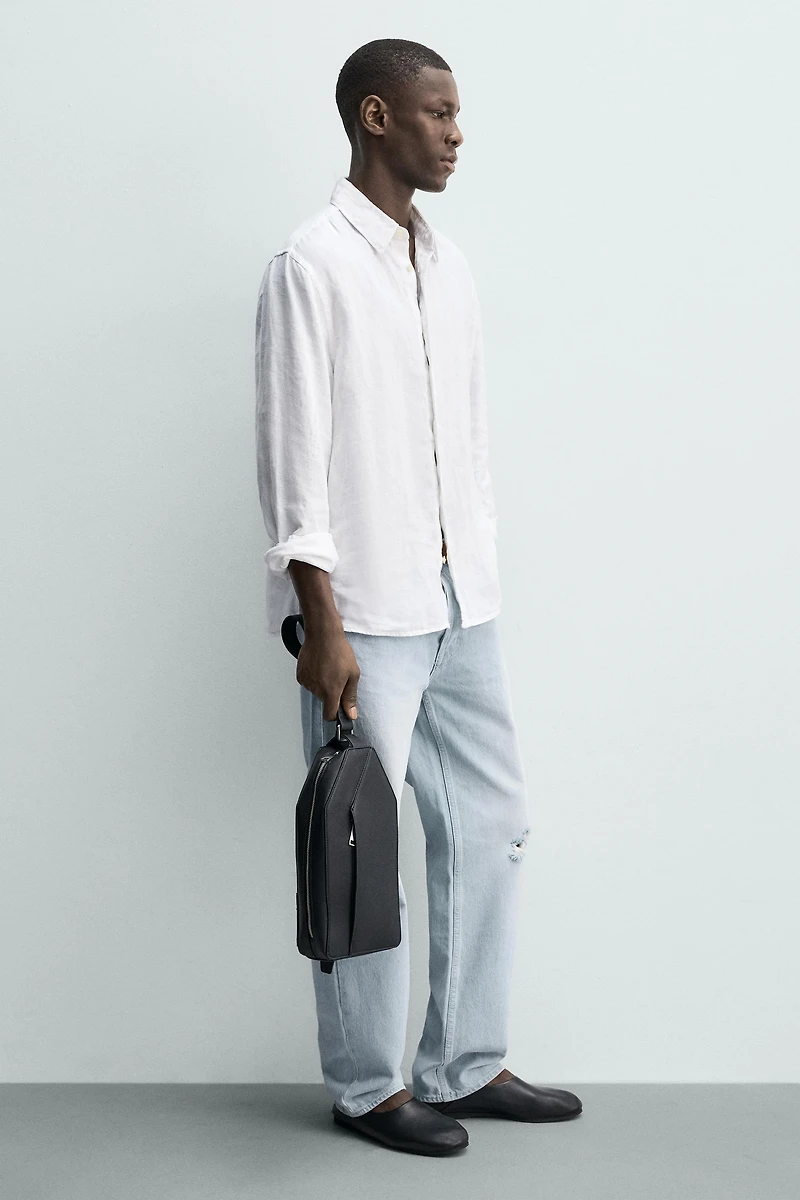 VERTICAL TEXTURED CROSSBODY BAG