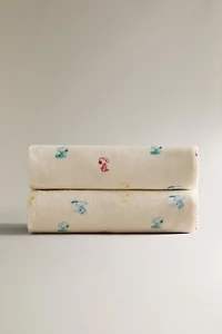 PEANUTS™ CHILDREN’S FLEECE BLANKET