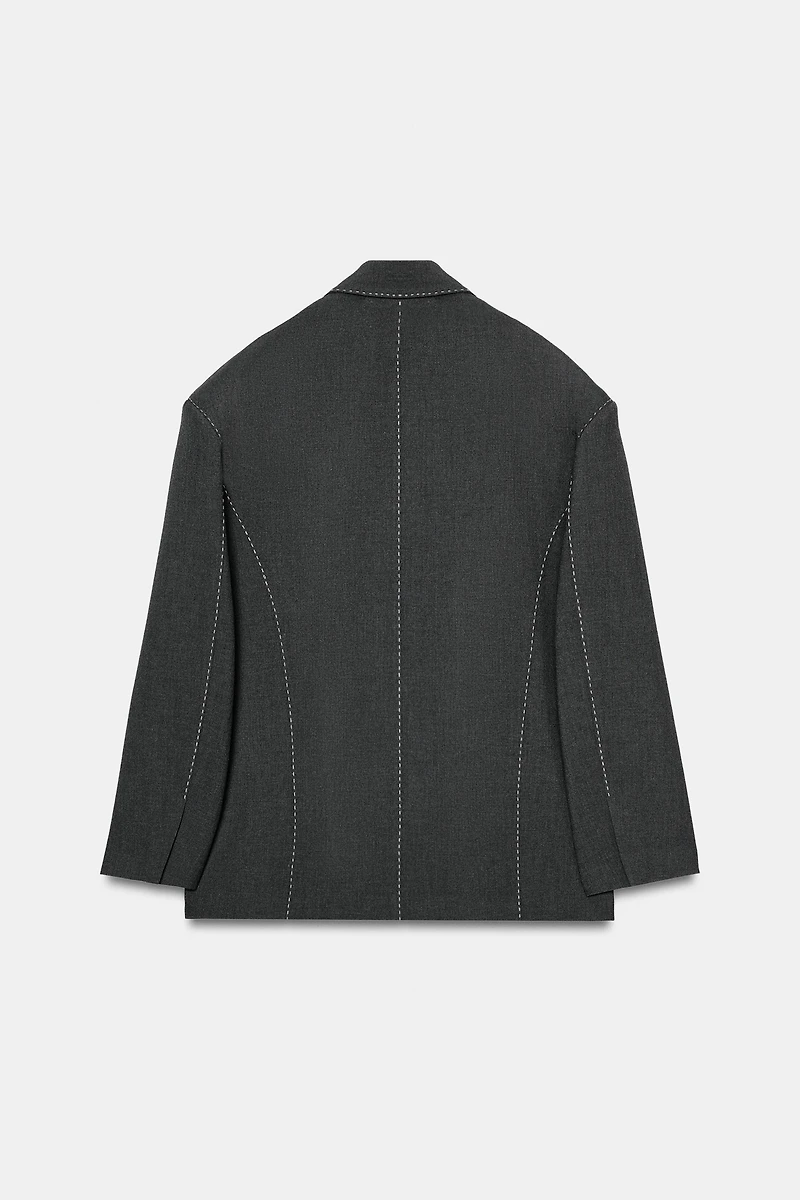 OVERSIZED BLAZER WITH CONTRAST STITCHING
