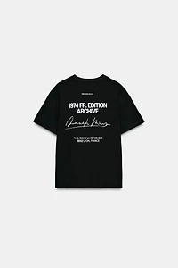 CONTRAST TEXT T-SHIRT