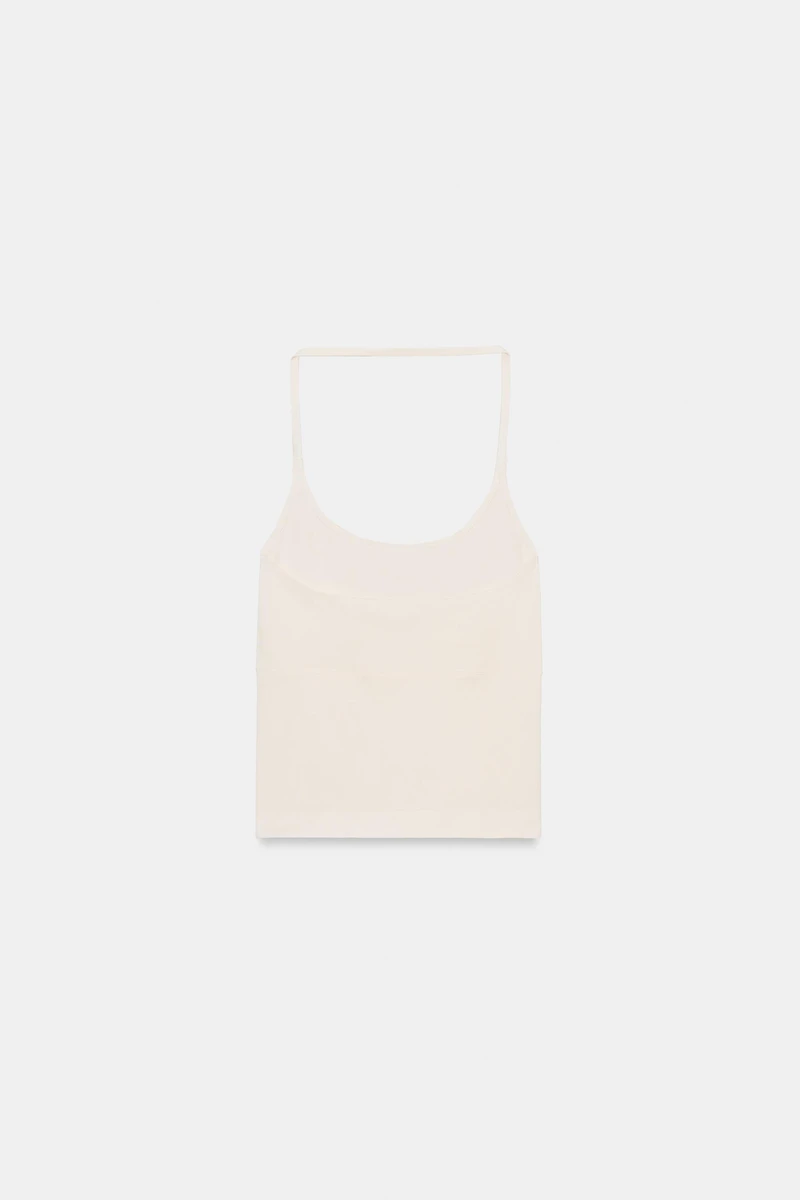 SEAMLESS HALTER TOP