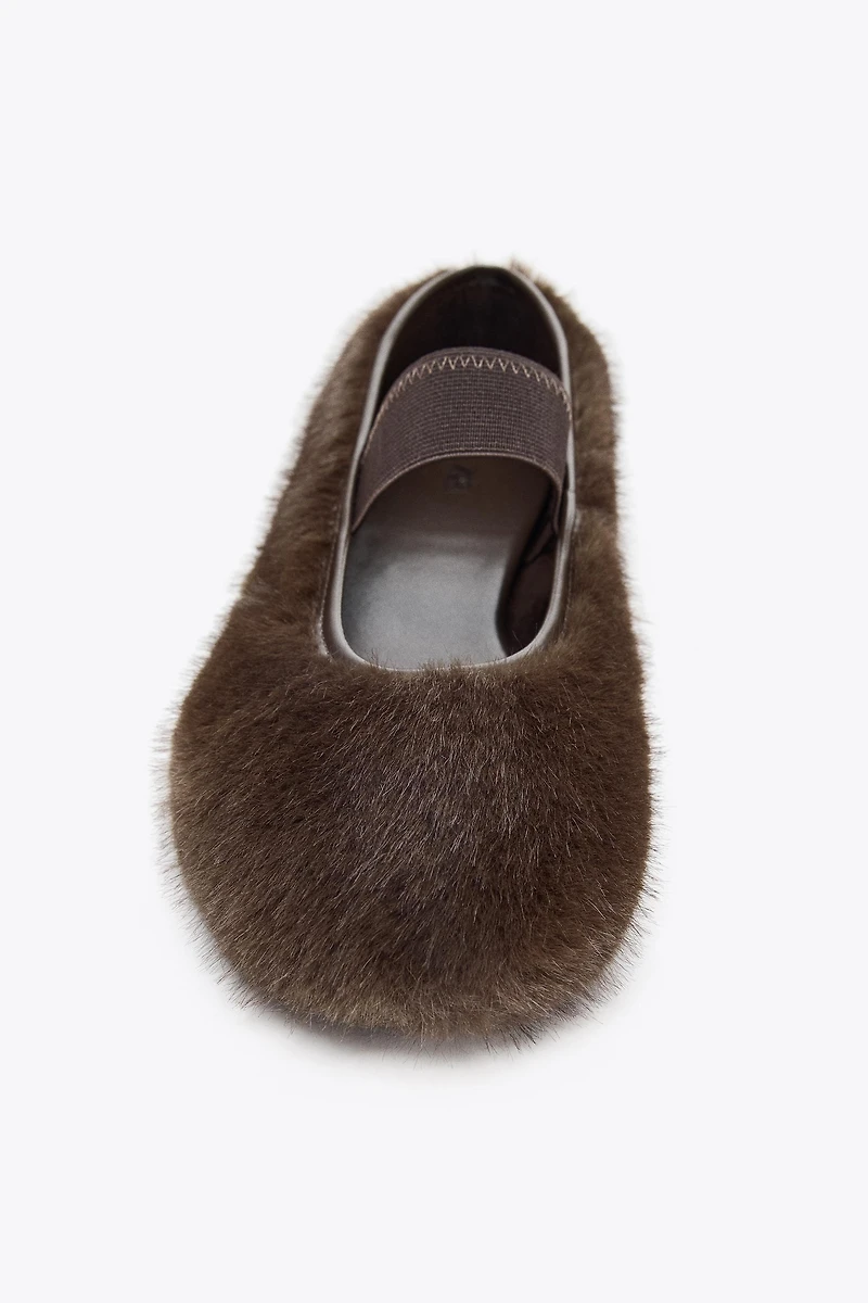 BALLERINES À EFFET FOURRURE