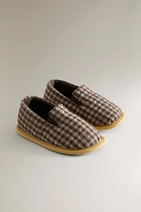 KIDS' GINGHAM SLIPPERS