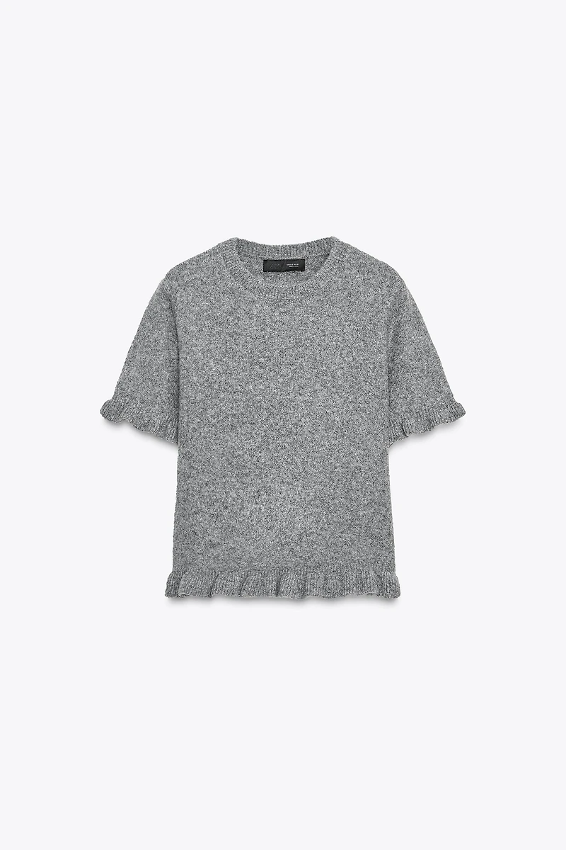 PULL EN MAILLE MANCHES COURTES À VOLANTS
