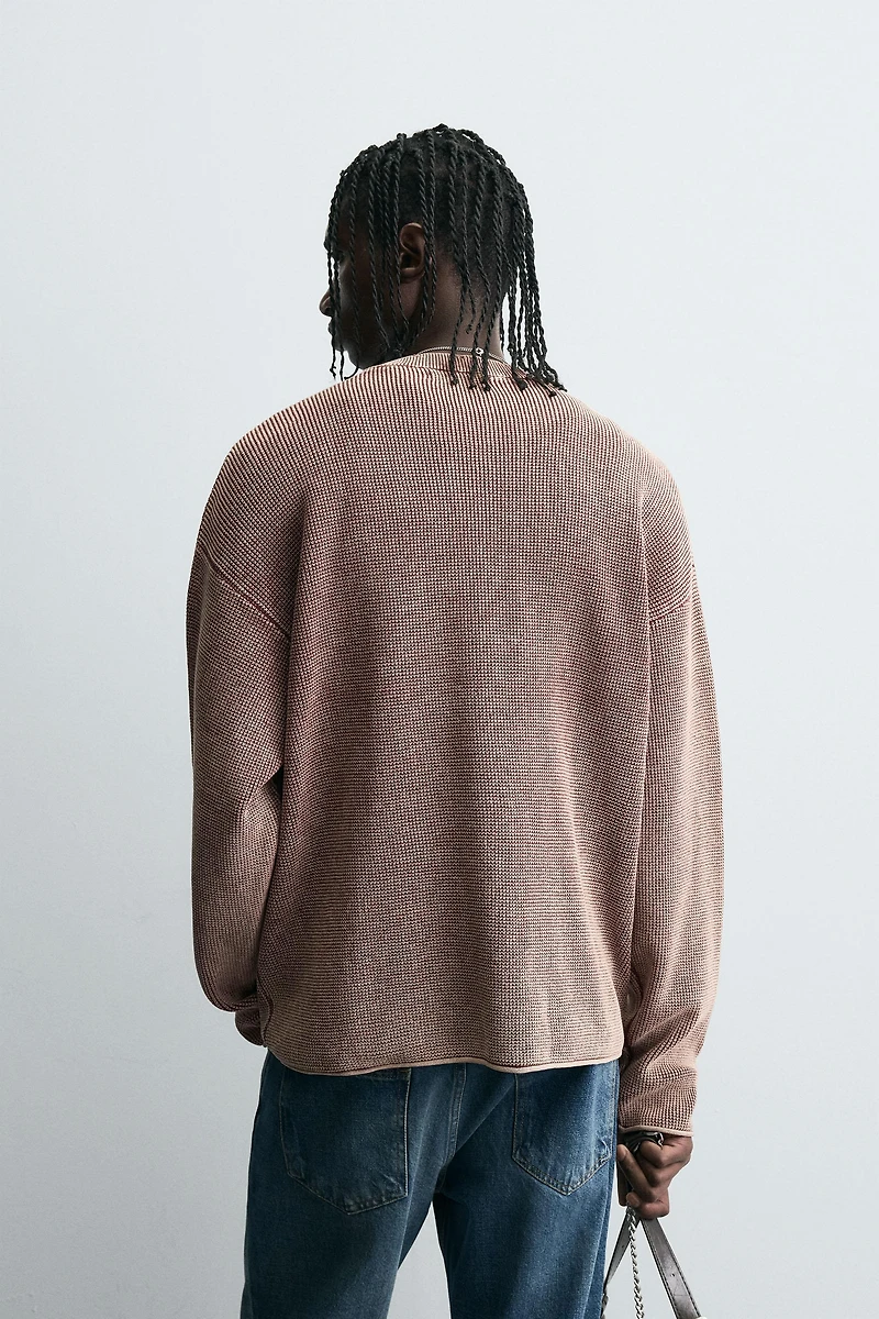 WAFFLE TEXTURED SWEATER