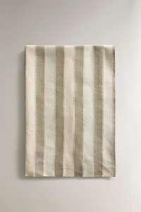 STRIPED TABLE RUNNER WITH INSERTS