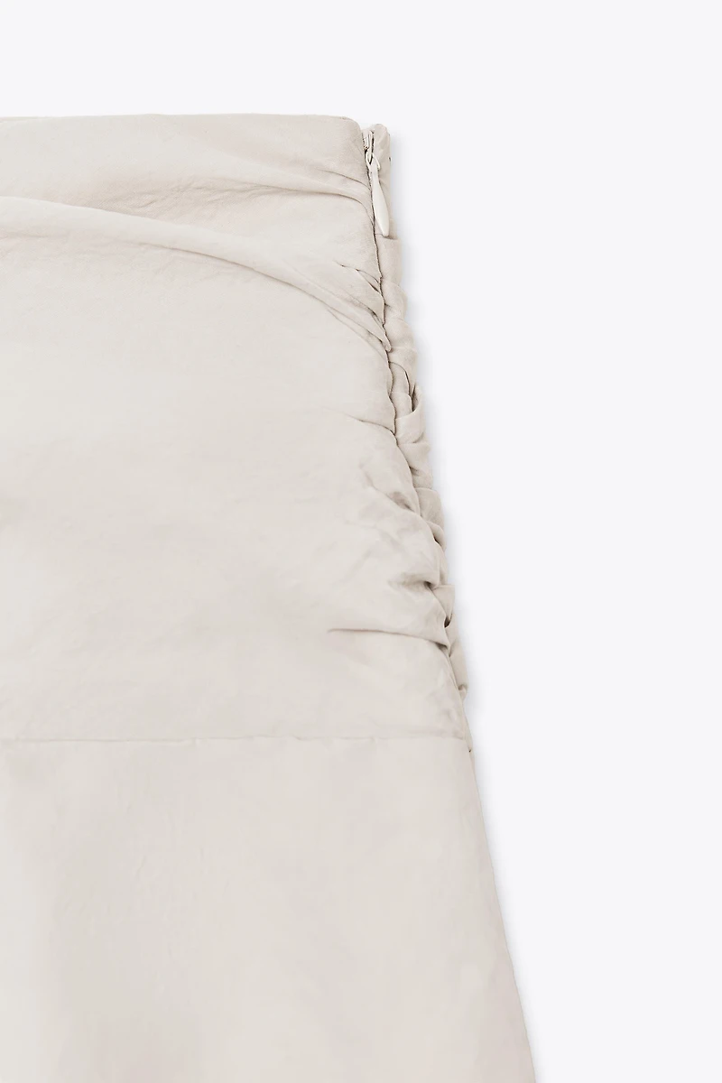 RUFFLE SKORT