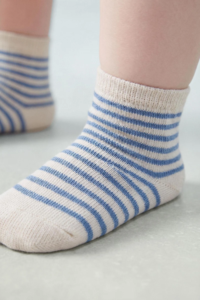 Set of 4 Colorful Socks Gift Box