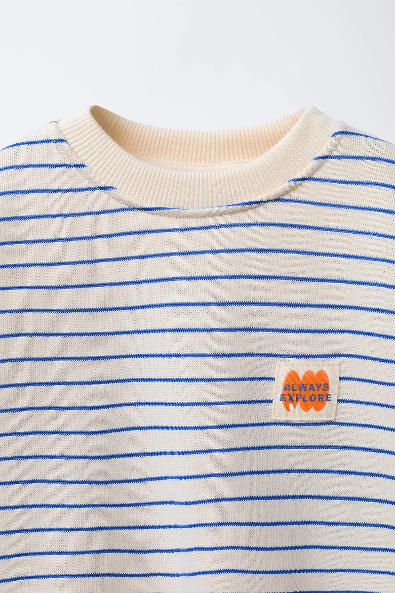 STRIPED SWEATSHIRT