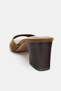 WIDE HEEL SPLIT LEATHER MULE SANDALS