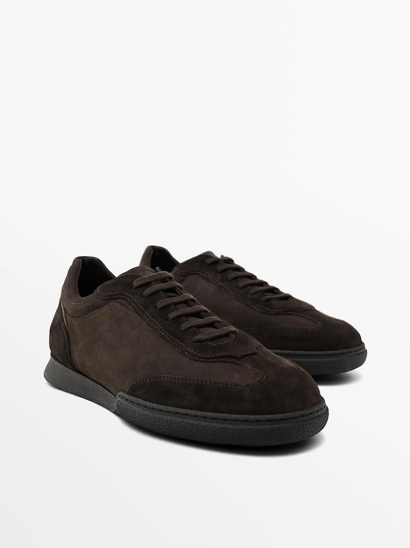 Tennis croûte de cuir semelle contrastante