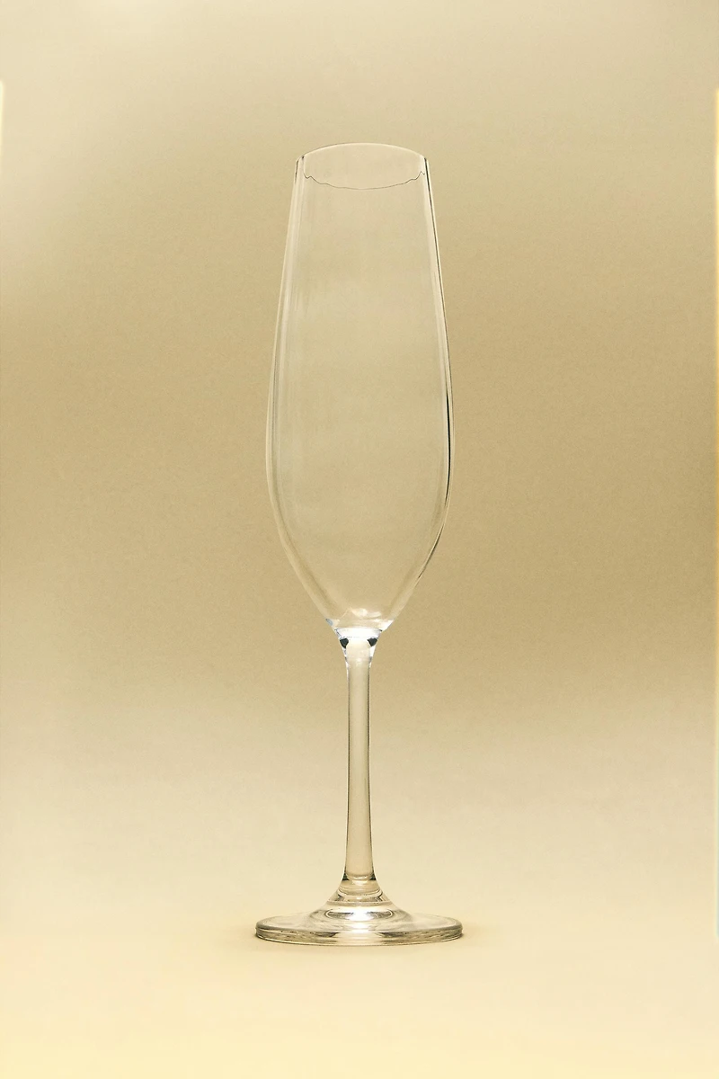 WAVY FLUTE GLASS