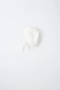LINEN AND COTTON LACE BONNET