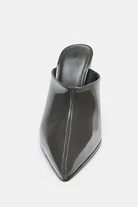 PATENT WEDGE HEELS