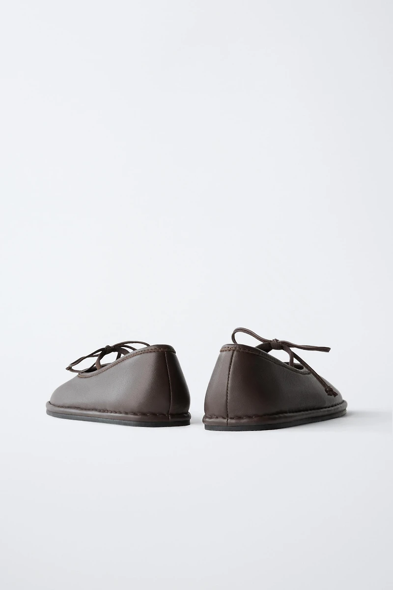 LEATHER BALLET FLATS