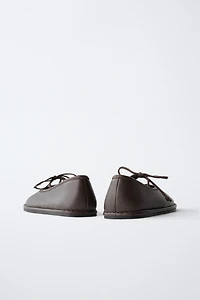 LEATHER BALLET FLATS