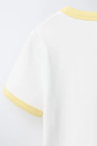 CONTRAST RIB TEXT T-SHIRT