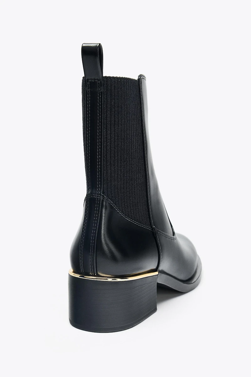 HEELED ANKLE BOOTS