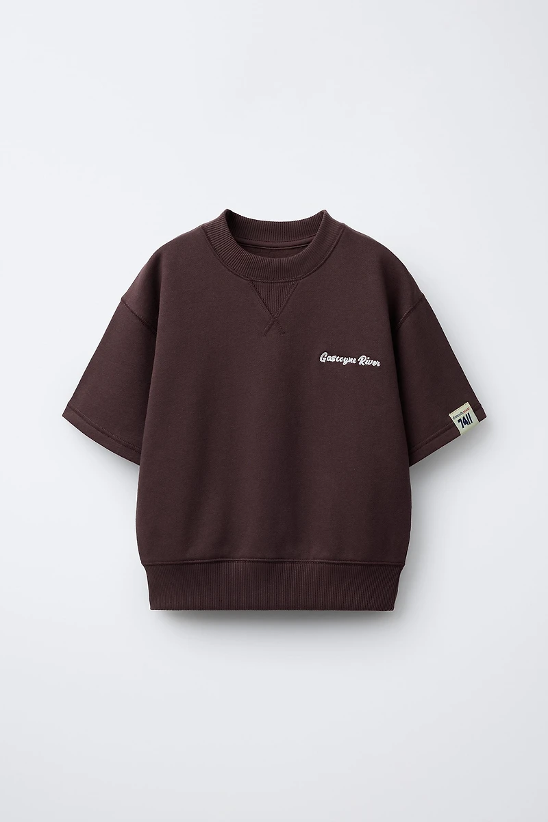 EMBROIDERED TEXT T-SHIRT AND BERMUDA SET