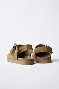 LEATHER CLOGS