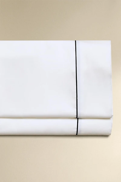 SATEEN FLAT SHEET WITH PIPING