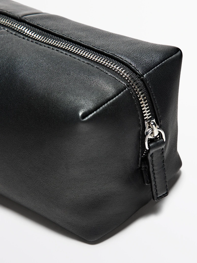 Nappa leather toiletry bag with zip