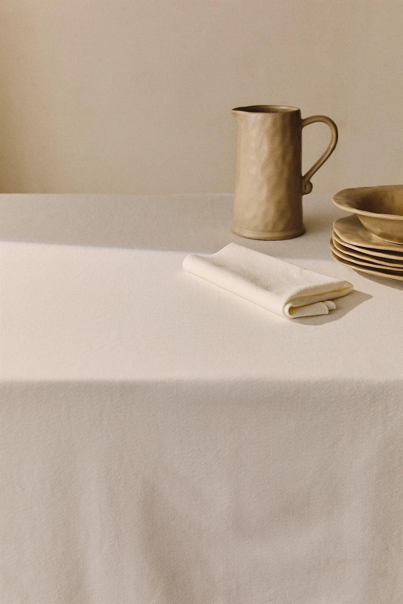 HEAVY COTTON TABLECLOTH
