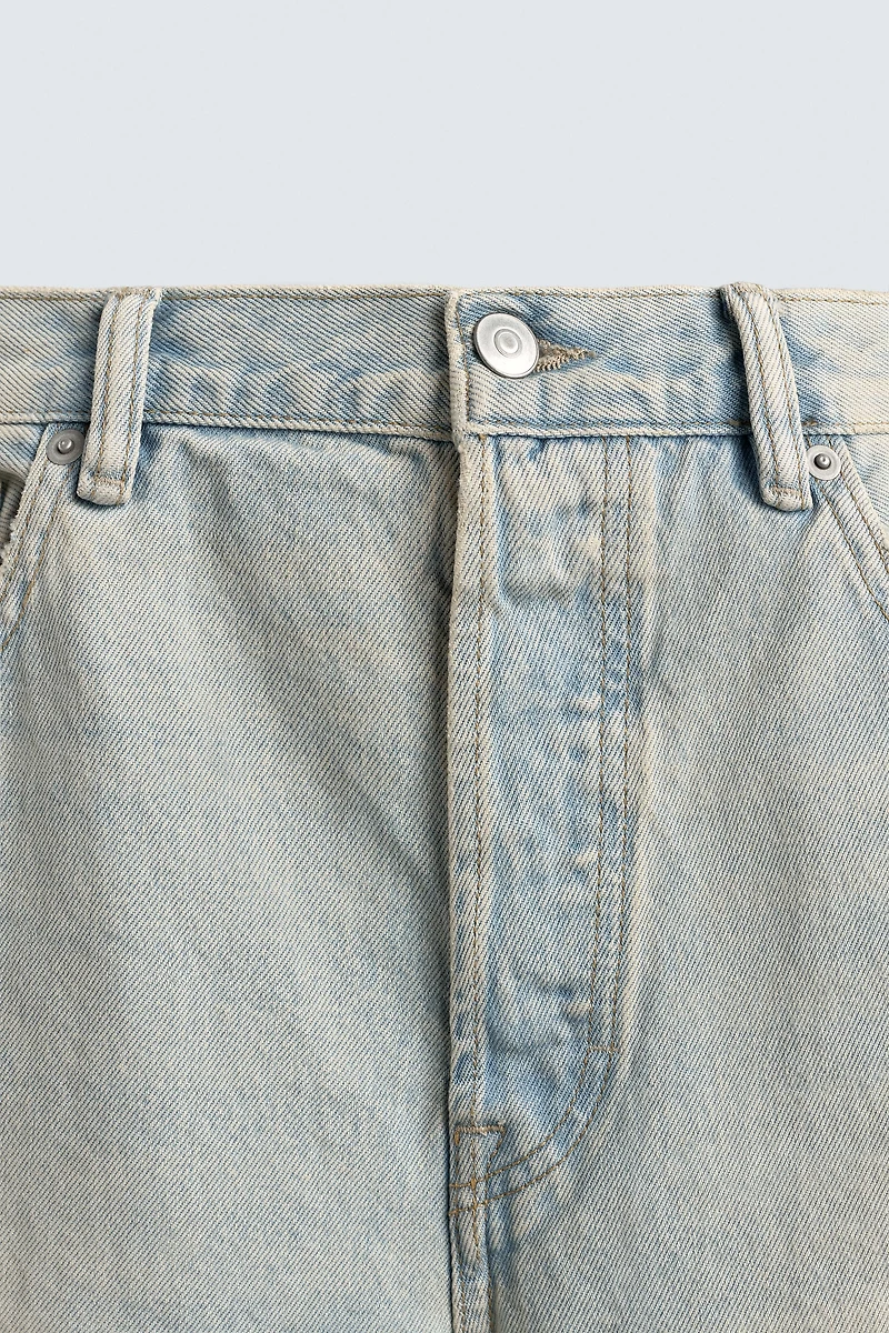 STRAIGHT CROPPED FIT JEANS