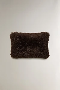 FAUX FUR SCALLOPED THROW PILLOW COVER