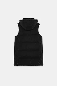GILET LONG MATELASSÉ À CAPUCHE