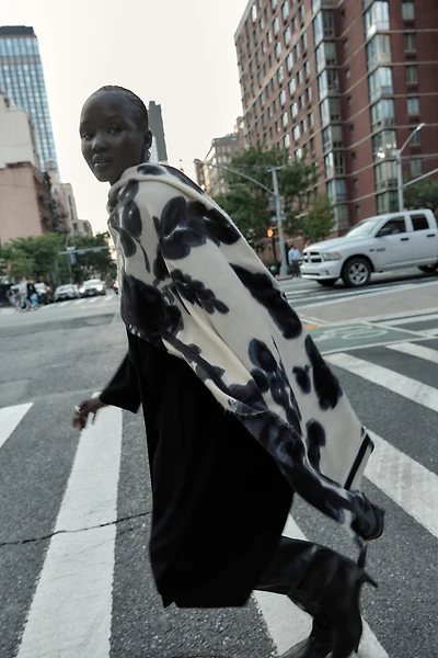 PRINTED SCARF