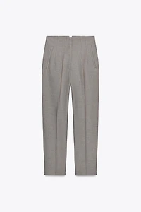 PANTS WITH A HIGH WAIST