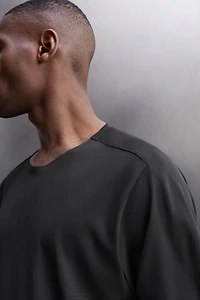 T-SHIRT TECHNIQUE PERFORÉ
