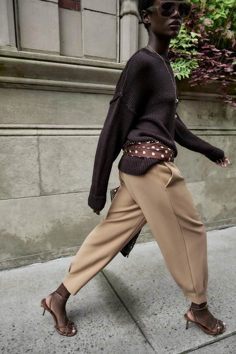 PANTALON CAROTTE PLIS