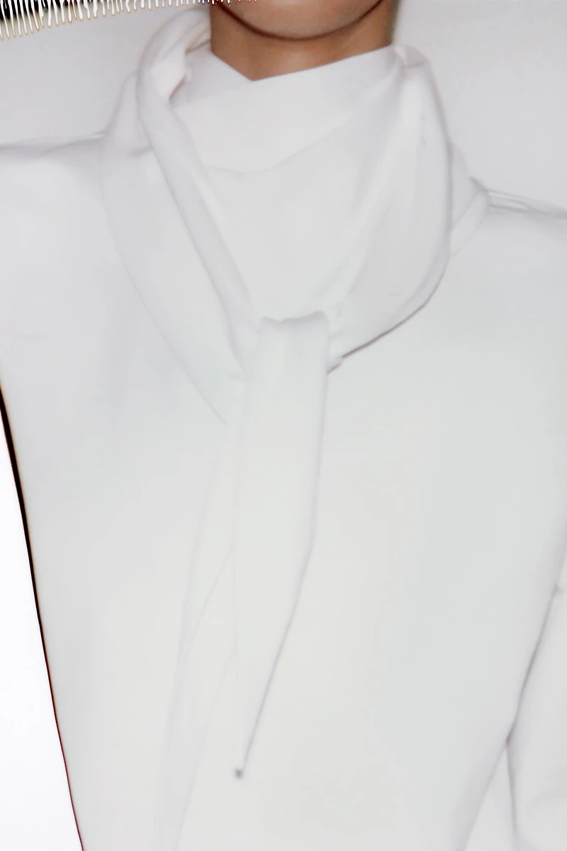 HEAVY COTTON T-SHIRT WITH TIES