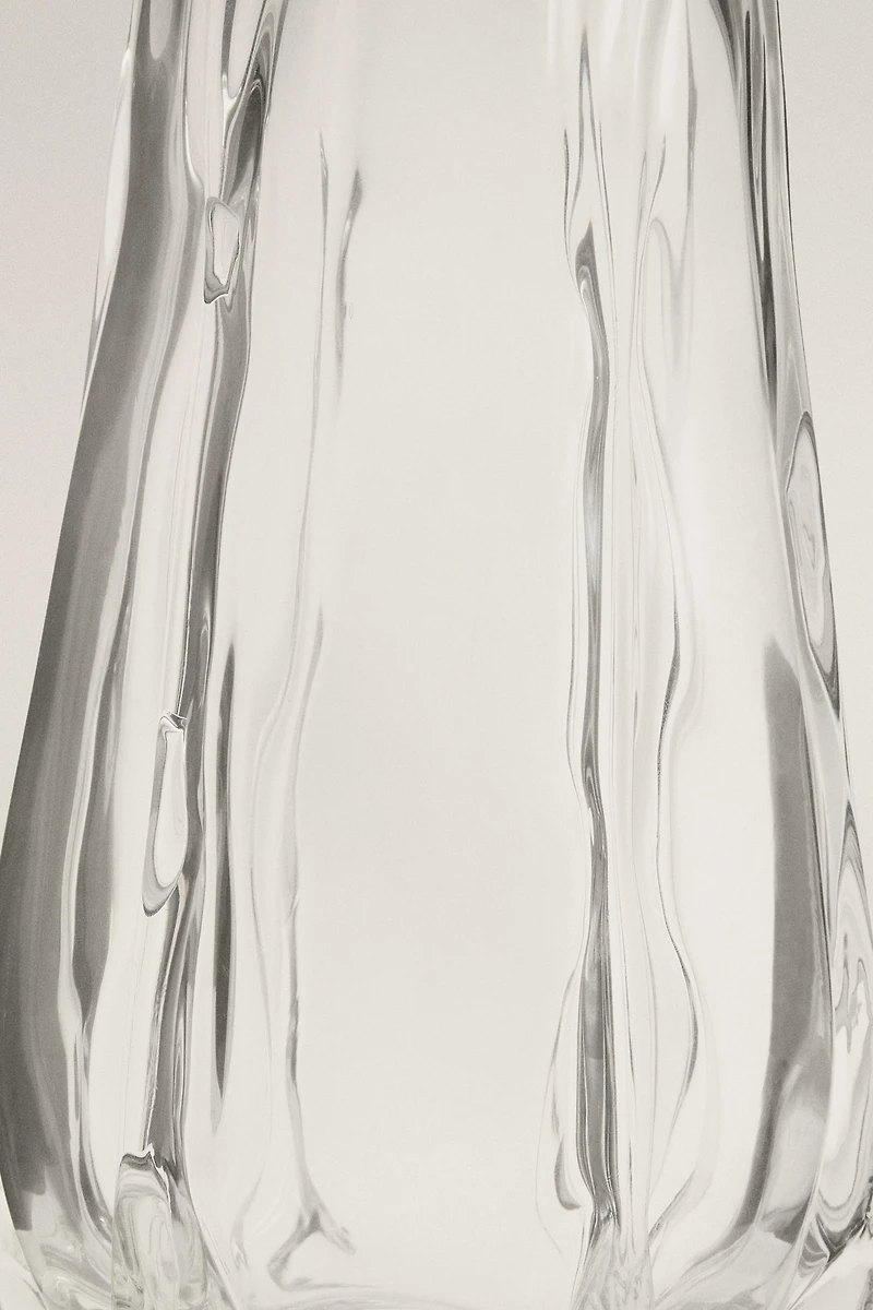 DECORATIVE GLASS VASE